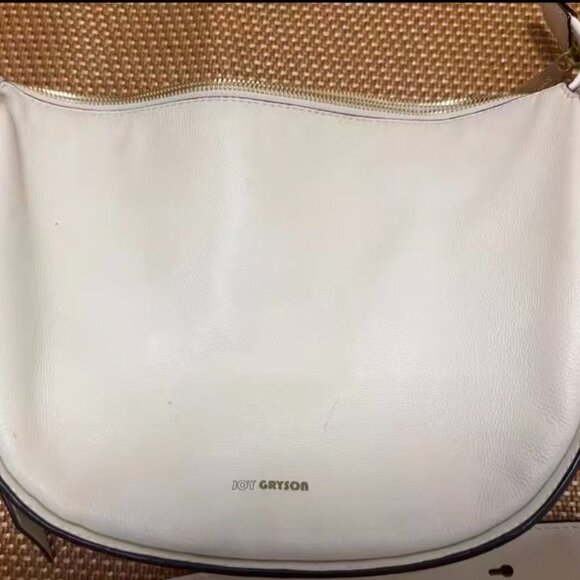 Shoes - Joygryson White women's shoulder bag